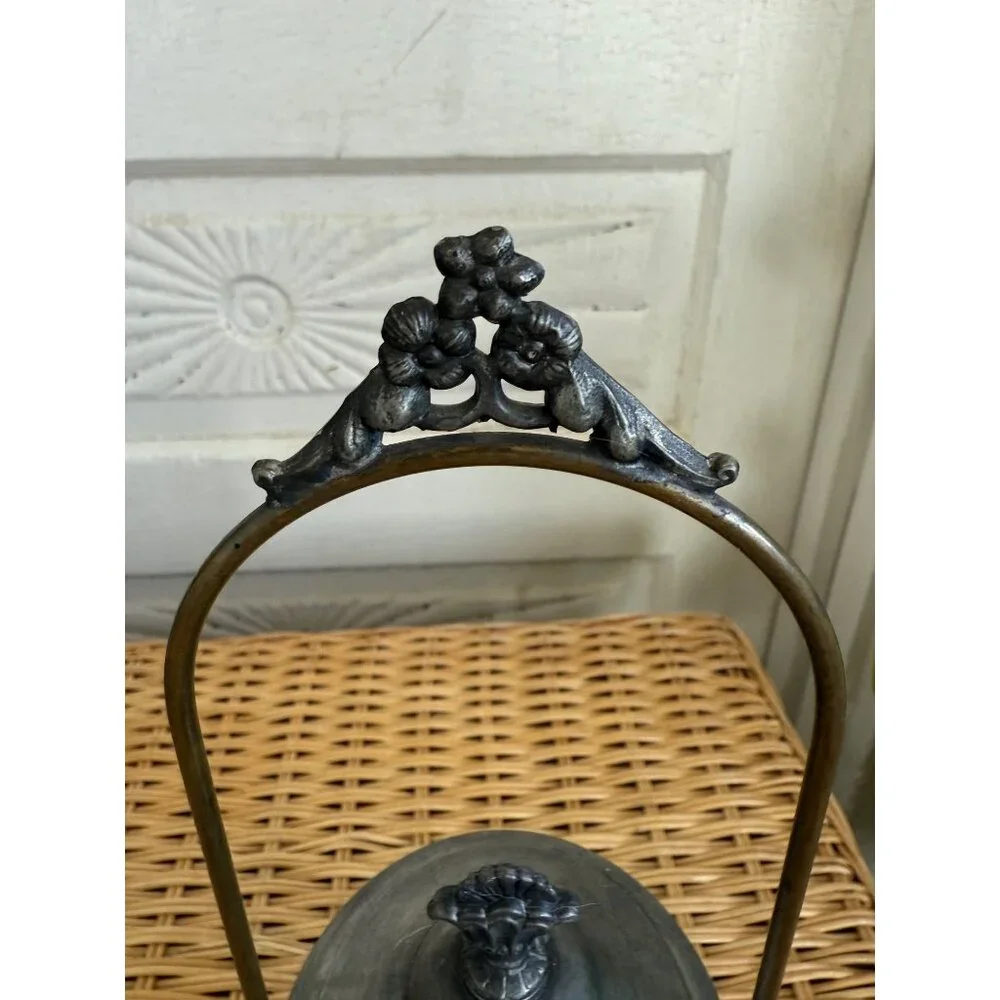 Antique Victorian Silverplated Frosted Glass Pickle Castor Jar Embossed Animals